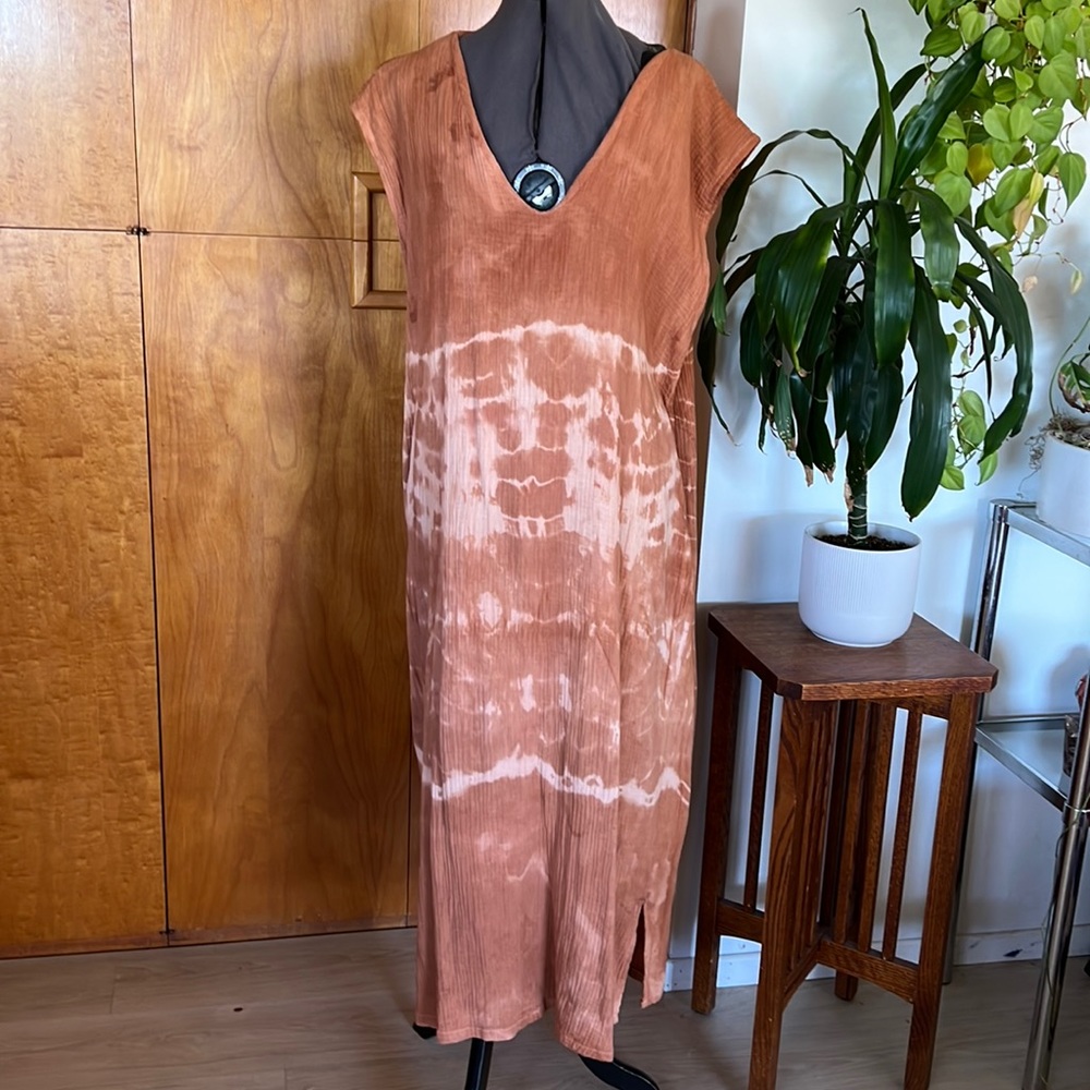 Incredible One-of-a-Kind natural fiber, hand dyed One Size fits many dress.